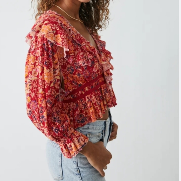 NWT Free People Rudi printed ruffle crop blouse top voluminous bishop sleeves - Picture 6 of 16